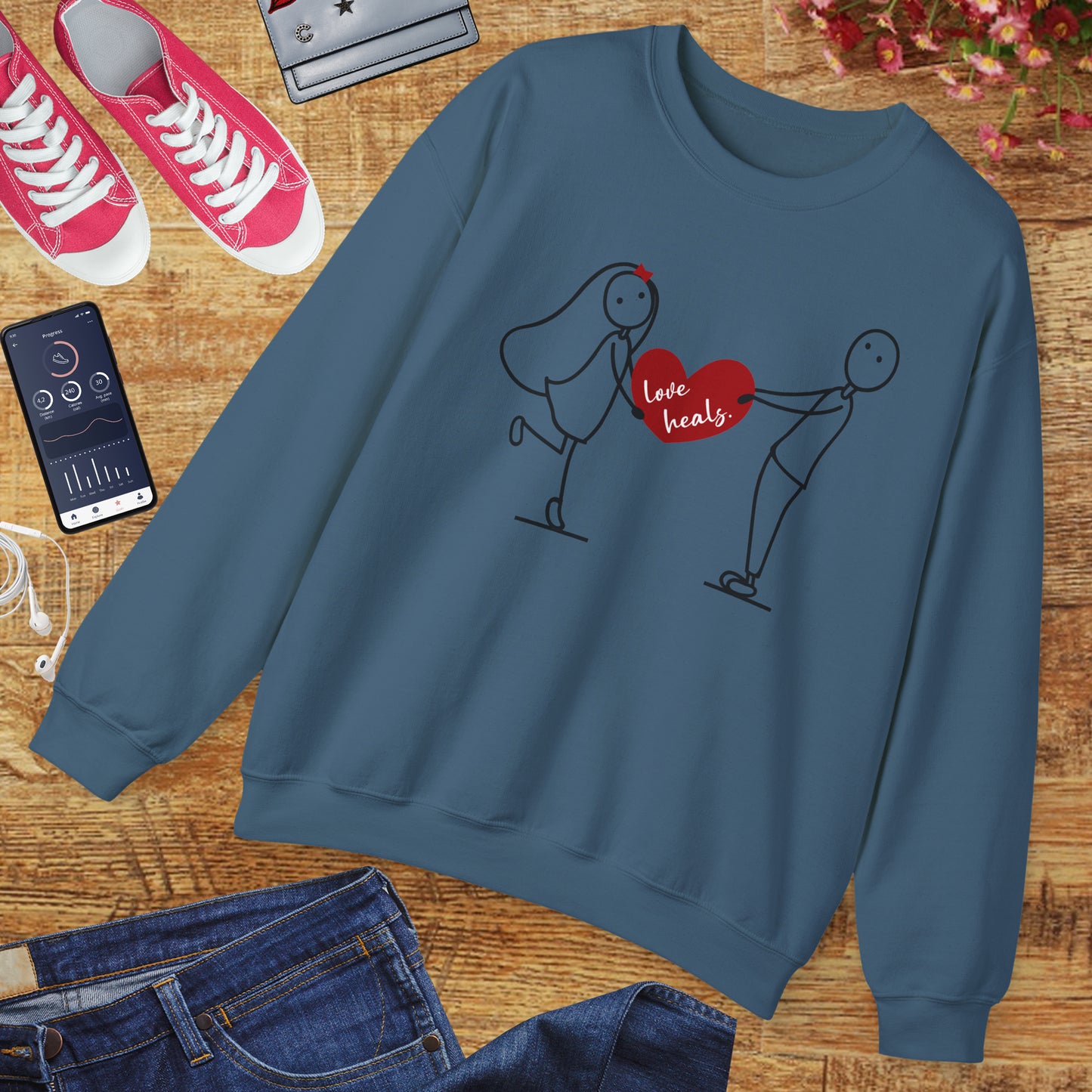 💖Love Heals Sweatshirt - Where Warmth Meets Heart