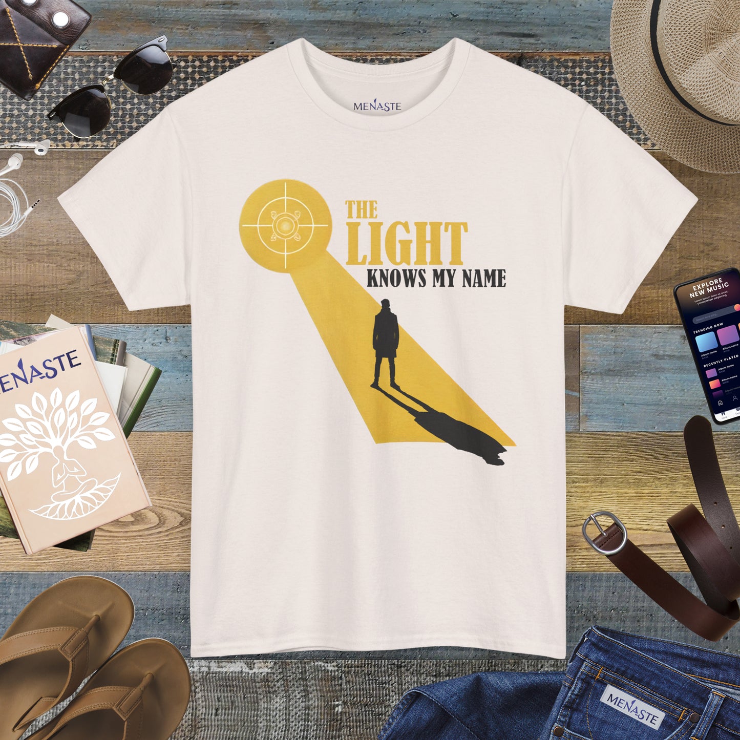 ☀️ THE LIGHT KNOWS MY NAME — Menaste™ T-Shirt
