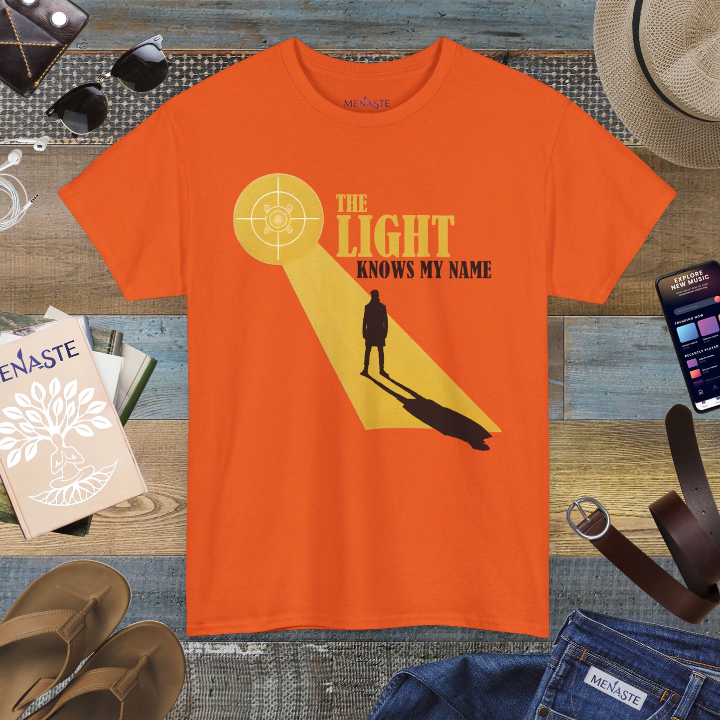 ☀️ THE LIGHT KNOWS MY NAME — Menaste™ T-Shirt
