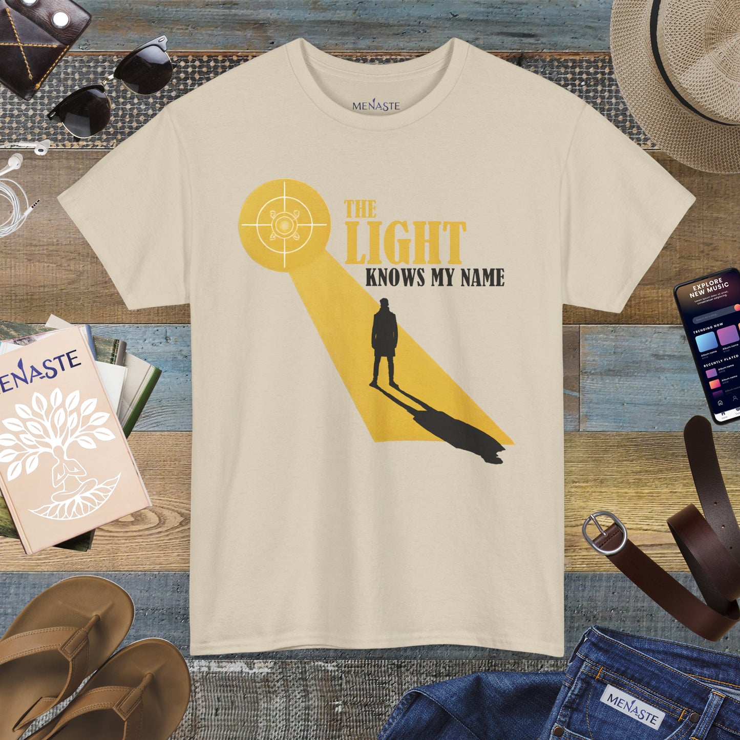 ☀️ THE LIGHT KNOWS MY NAME — Menaste™ T-Shirt